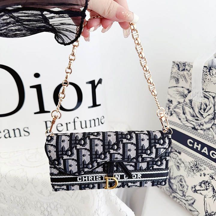 dior iPhone15plusカバー チェーン
