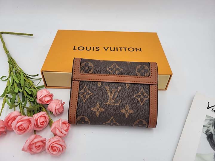 lv 小銭入れ 綺麗